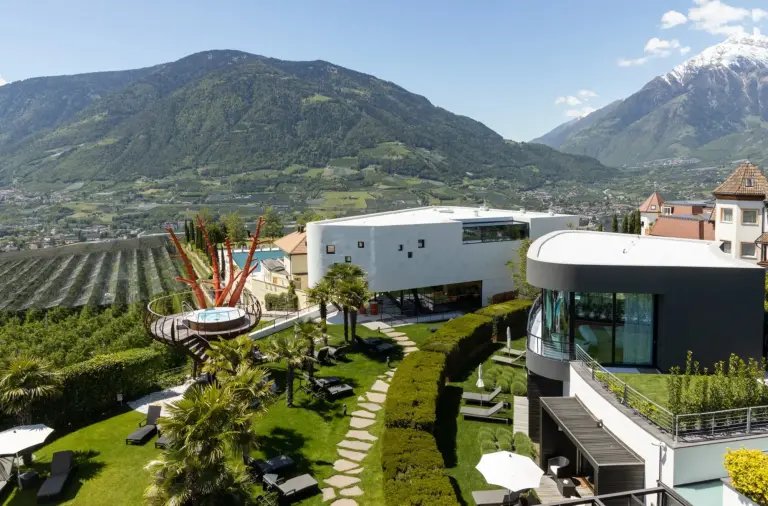 Struttura ricettiva ecosostenibile e risparmio energetico B&B solo se progettati con materiali per facciate esterne innovativi.